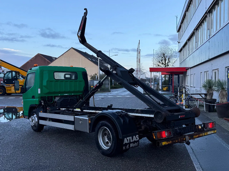Mitsubishi Canter 7C18 - EURO 6 + HIAB 5 TON HOOKLIFT - شاحنة برافعة خطافية: صورة 3 Mitsubishi Canter 7C18 - EURO 6 + HIAB 5 TON HOOKLIFT - شاحنة برافعة خطافية: صورة 3