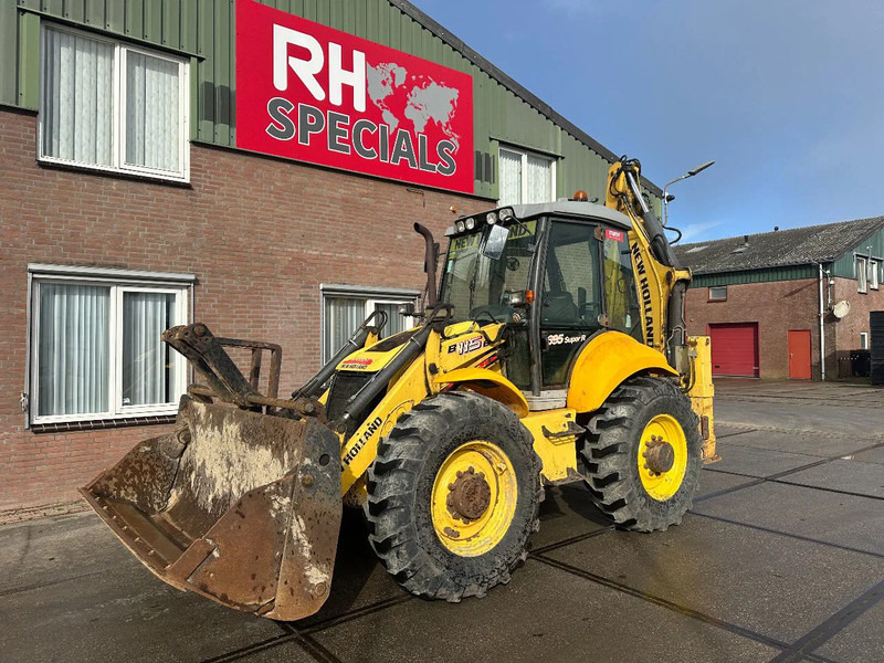 New Holland LB115B, CE, 240 MM MULTI PURPOSE LOADER BUCKET, 800 MM BACHOE DIGGING BUCKET, FLIP OVER FORKS, AIR CONDITIONER - لودر ذو محراث خلفي/ باكهو: صورة 3 New Holland LB115B, CE, 240 MM MULTI PURPOSE LOADER BUCKET, 800 MM BACHOE DIGGING BUCKET, FLIP OVER FORKS, AIR CONDITIONER - لودر ذو محراث خلفي/ باكهو: صورة 3