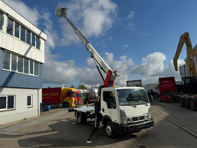 Nissan Cabstar PALFINGER HOOGWERKER 20 METER 35.14 - شاحنة توصيل مغلقة: صورة 3 Nissan Cabstar PALFINGER HOOGWERKER 20 METER 35.14 - شاحنة توصيل مغلقة: صورة 3