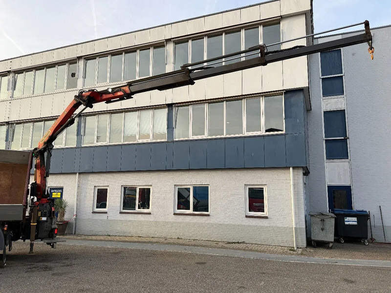 Scania G370 4X4 EURO 6 + 3-SIDE TIPPER + PALFINGER PK9002 + REMOTE - شاحنة كرين: صورة 4 Scania G370 4X4 EURO 6 + 3-SIDE TIPPER + PALFINGER PK9002 + REMOTE - شاحنة كرين: صورة 4