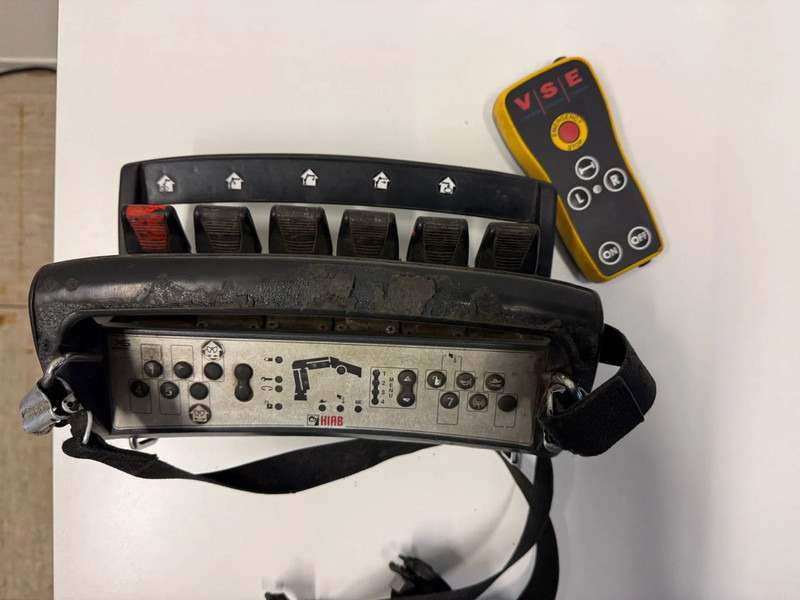 Van Hool VHLO-205 AN, HIAB 099E-1HIPRO REMOTE CONTROLE - نصف مقطورة مسطحة: صورة 3 Van Hool VHLO-205 AN, HIAB 099E-1HIPRO REMOTE CONTROLE - نصف مقطورة مسطحة: صورة 3