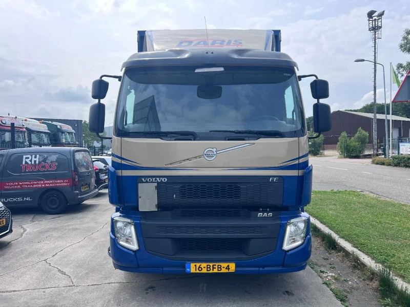 Volvo FE 250 4X2 EURO 6 - 19 TON + DHOLLANDIA - شاحنة ذات ستائر جانبية: صورة 2 Volvo FE 250 4X2 EURO 6 - 19 TON + DHOLLANDIA - شاحنة ذات ستائر جانبية: صورة 2