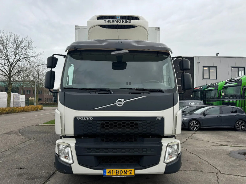 Volvo FE 250 4X2 - EURO 6 + THERMOKING T-500R + DHOLLANDIA LIFT - شاحنة ذات مبرد: صورة 2 Volvo FE 250 4X2 - EURO 6 + THERMOKING T-500R + DHOLLANDIA LIFT - شاحنة ذات مبرد: صورة 2