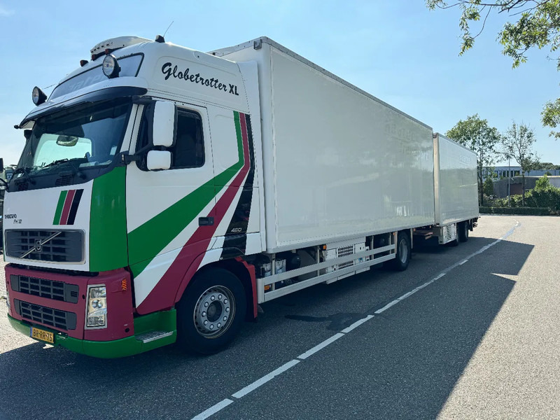 Volvo FH 12.420 4X2 EURO 3+ BURG HANGER + THERMO KING + DHOLLANDIA LIFT - شاحنة ذات مبرد: صورة 2 Volvo FH 12.420 4X2 EURO 3+ BURG HANGER + THERMO KING + DHOLLANDIA LIFT - شاحنة ذات مبرد: صورة 2