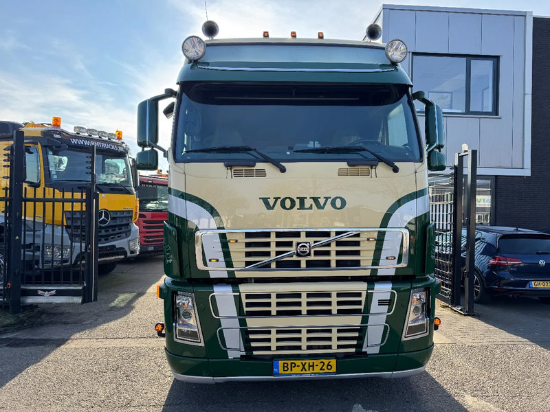 Volvo FH 16.550 4X2 - EURO 3 + FULL SPOILER + MANUAL GEAR - مقطورة السحب: صورة 2 Volvo FH 16.550 4X2 - EURO 3 + FULL SPOILER + MANUAL GEAR - مقطورة السحب: صورة 2