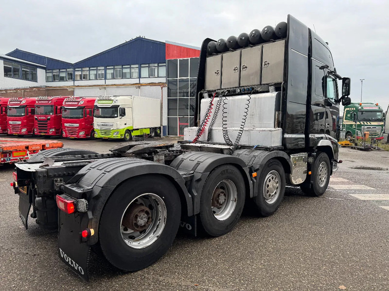 Volvo FH 16.750 8X4 - 160 TON + RETARDER - رأس تريلا: صورة 5 Volvo FH 16.750 8X4 - 160 TON + RETARDER - رأس تريلا: صورة 5