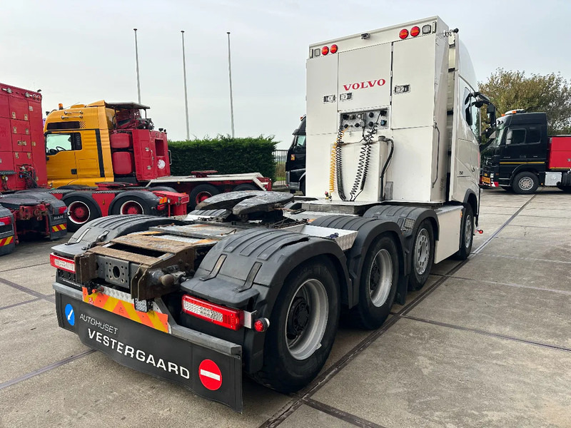 Volvo FH 16.750 8X4, 180 TON POWER STEERING HYDRAULIC - رأس تريلا: صورة 5 Volvo FH 16.750 8X4, 180 TON POWER STEERING HYDRAULIC - رأس تريلا: صورة 5