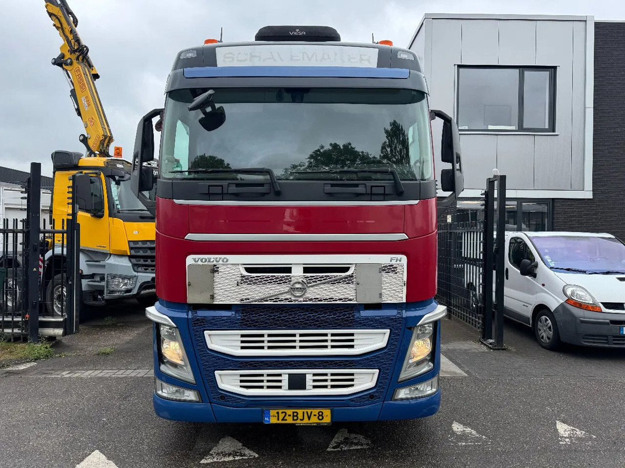 Volvo FH 420 4X2 SPOILERS STANDKLIMA EURO 6 2017 - مقطورة السحب: صورة 2 Volvo FH 420 4X2 SPOILERS STANDKLIMA EURO 6 2017 - مقطورة السحب: صورة 2