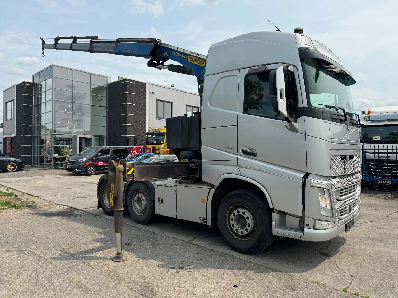 Volvo FH 460 6X2 PALFINGER 2300 + REMOTE CONTROL - مقطورة السحب: صورة 2 Volvo FH 460 6X2 PALFINGER 2300 + REMOTE CONTROL - مقطورة السحب: صورة 2