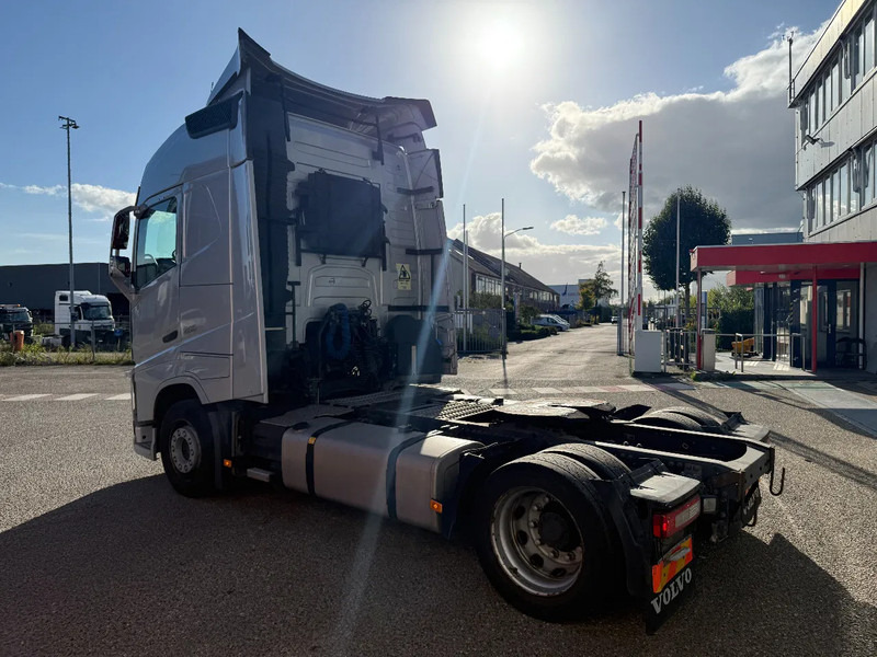 Volvo FH 460 FH 460 MEGA KM 507360 !!! - مقطورة السحب: صورة 5 Volvo FH 460 FH 460 MEGA KM 507360 !!! - مقطورة السحب: صورة 5
