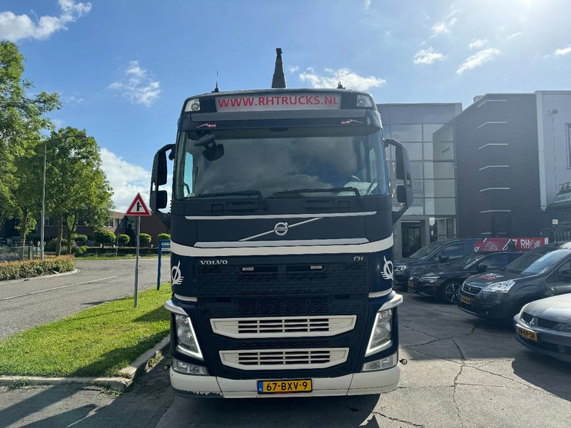 Volvo FH 500 8X2 EURO 6 + PALFINGER T22 HOOKLIFT - شاحنة برافعة خطافية: صورة 2 Volvo FH 500 8X2 EURO 6 + PALFINGER T22 HOOKLIFT - شاحنة برافعة خطافية: صورة 2