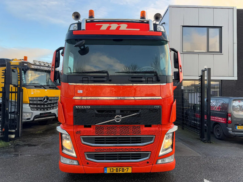 Volvo FH FH420 - مقطورة السحب: صورة 2 Volvo FH FH420 - مقطورة السحب: صورة 2