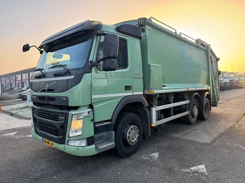 Volvo FM 330 6X2 DENNIS EAGLE ROS ROCA OLYMPUS 21W + WEIGHING SYSTEM - شاحنة قمامة: صورة 1 Volvo FM 330 6X2 DENNIS EAGLE ROS ROCA OLYMPUS 21W + WEIGHING SYSTEM - شاحنة قمامة: صورة 1