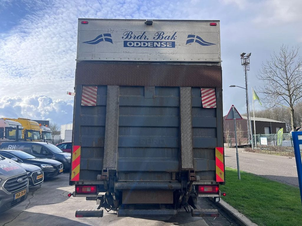 Volvo FM 370 4X2 EURO5 720x250x273 LOAD-LIFT - شاحنة ذات ستائر جانبية: صورة 5 Volvo FM 370 4X2 EURO5 720x250x273 LOAD-LIFT - شاحنة ذات ستائر جانبية: صورة 5