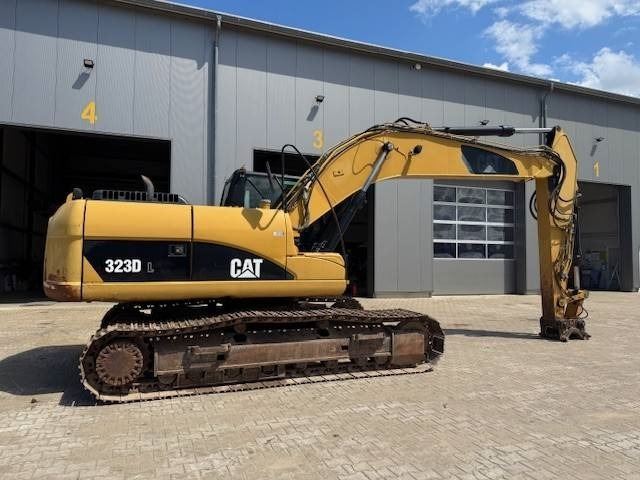 حفار زاحف CATERPILLAR 323 DL: صورة 8