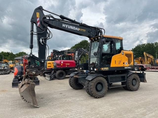 HYUNDAI HW170 ACR - حفار ذو عجلات: صورة 2 HYUNDAI HW170 ACR - حفار ذو عجلات: صورة 2