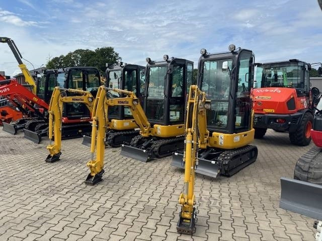 KOMATSU PC16 - حفار صغير: صورة 1 KOMATSU PC16 - حفار صغير: صورة 1