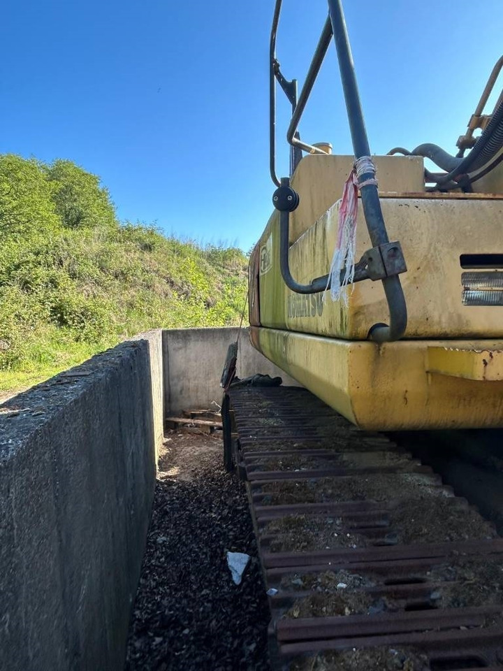 Komatsu PC 210 LC-8 - حفار زاحف: صورة 2 Komatsu PC 210 LC-8 - حفار زاحف: صورة 2