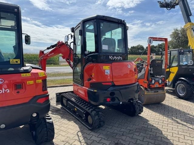 Kubota KX 037-4 - حفار صغير: صورة 1 Kubota KX 037-4 - حفار صغير: صورة 1