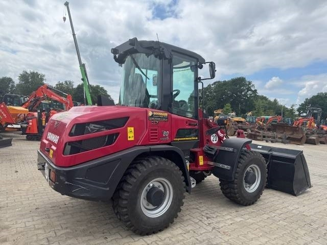 Yanmar V 80-5 - اللودر بعجل: صورة 4 Yanmar V 80-5 - اللودر بعجل: صورة 4