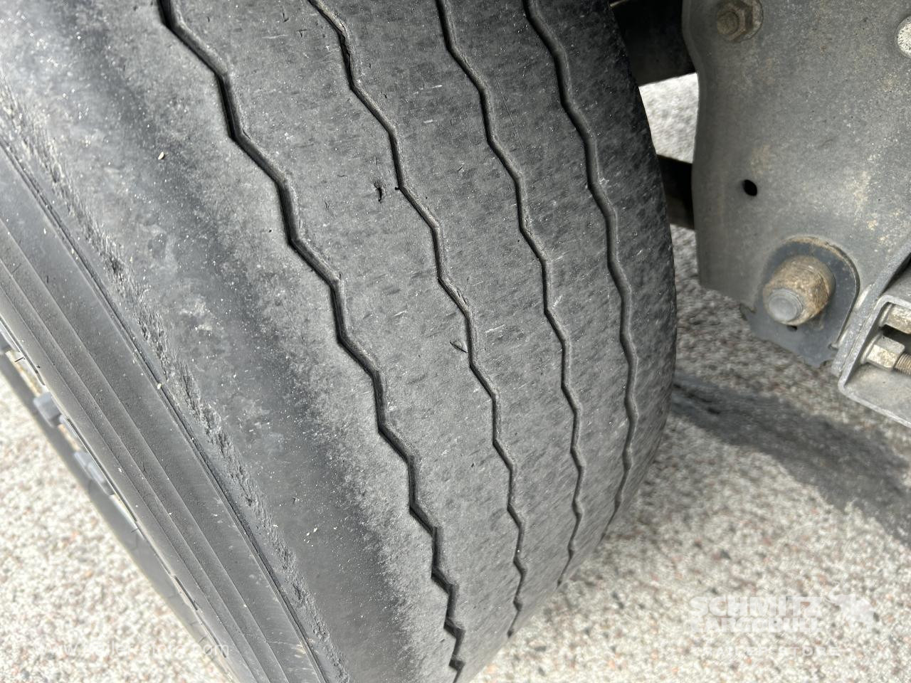 SCHMITZ Curtainsider Standard - نصف مقطورة بستائر جانبية: صورة 4 SCHMITZ Curtainsider Standard - نصف مقطورة بستائر جانبية: صورة 4
