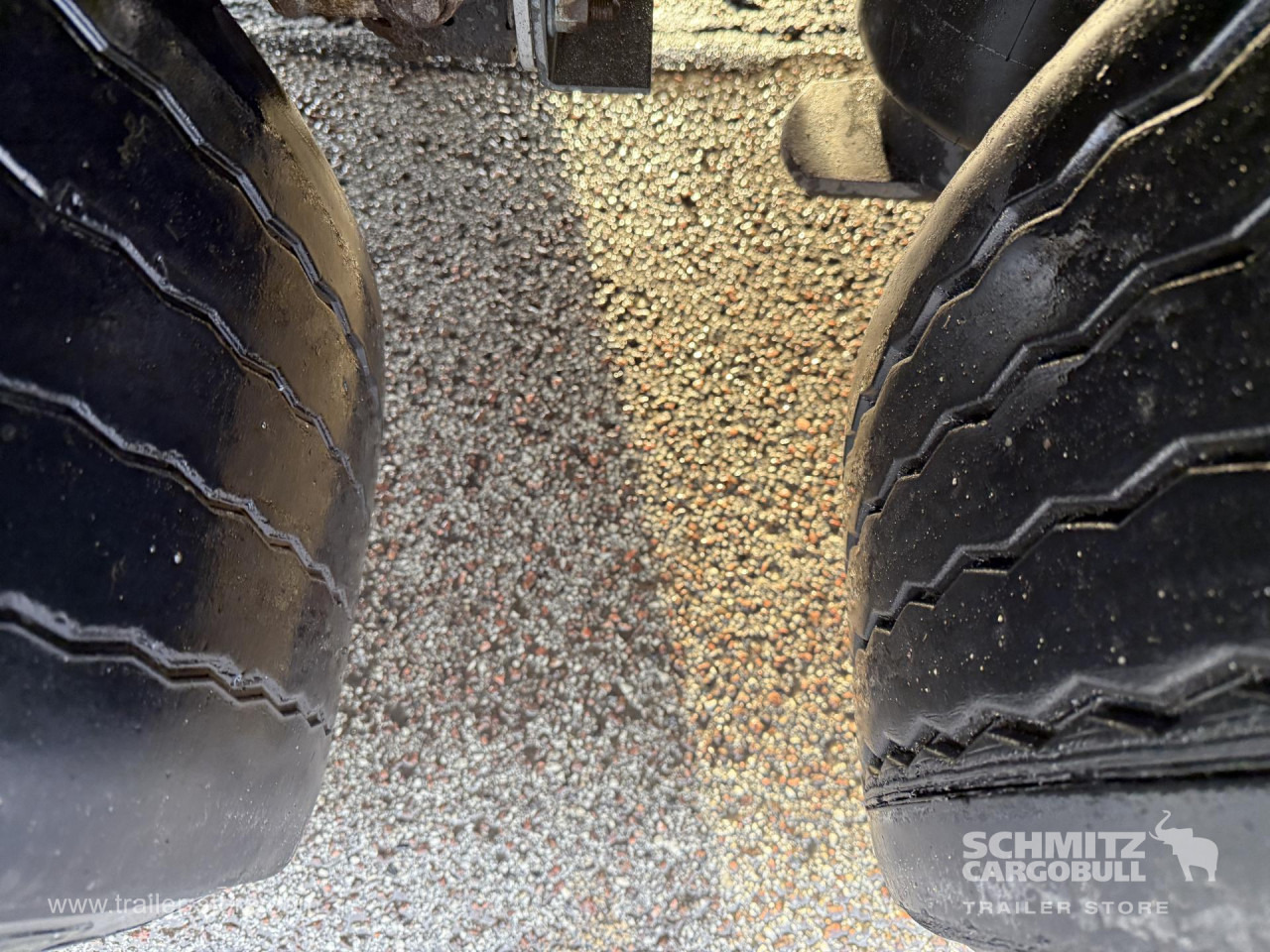 SCHMITZ Curtainsider Standard - نصف مقطورة بستائر جانبية: صورة 4 SCHMITZ Curtainsider Standard - نصف مقطورة بستائر جانبية: صورة 4