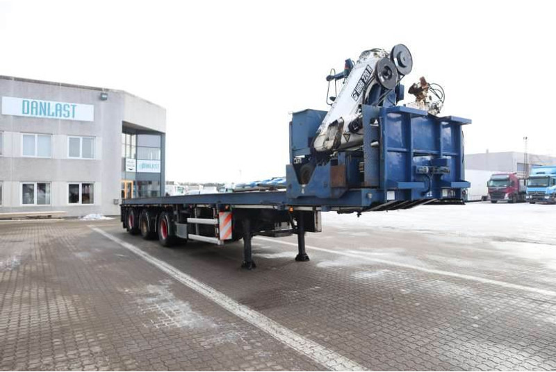 Floor Udtrækkelig - نصف مقطورة مسطحة: صورة 2 Floor Udtrækkelig - نصف مقطورة مسطحة: صورة 2