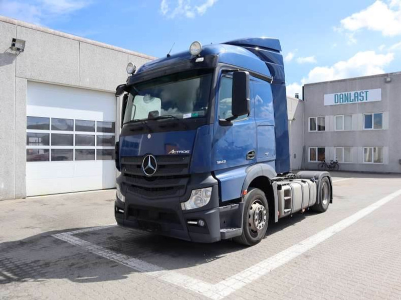 Mercedes-Benz Actros 1843 Tractor/Sattelzugmaschine/Trækker - مقطورة السحب: صورة 1 Mercedes-Benz Actros 1843 Tractor/Sattelzugmaschine/Trækker - مقطورة السحب: صورة 1