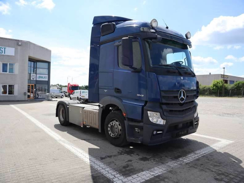 Mercedes-Benz Actros 1843 Tractor/Sattelzugmaschine/Trækker - مقطورة السحب: صورة 2 Mercedes-Benz Actros 1843 Tractor/Sattelzugmaschine/Trækker - مقطورة السحب: صورة 2