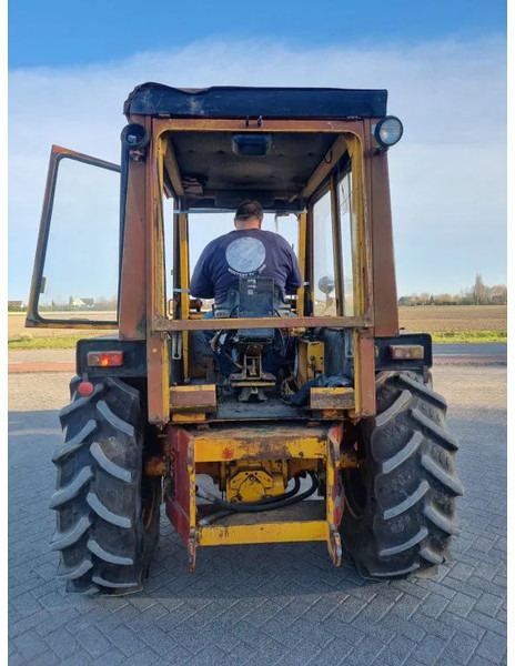 جرار John Deere JD410: صورة 7