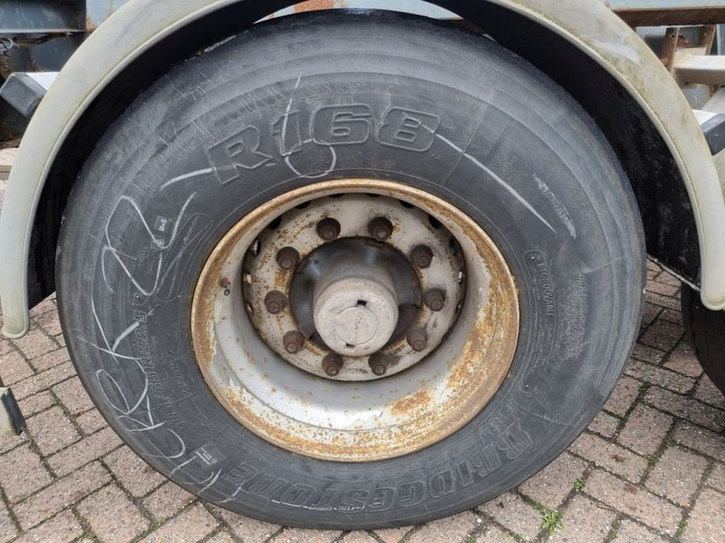 ناقل حاوية/ نصف مقطورة بحاوية Netam-Fruehauf SMB - Drumbrakes: صورة 11 ناقل حاوية/ نصف مقطورة بحاوية Netam-Fruehauf SMB - Drumbrakes: صورة 11