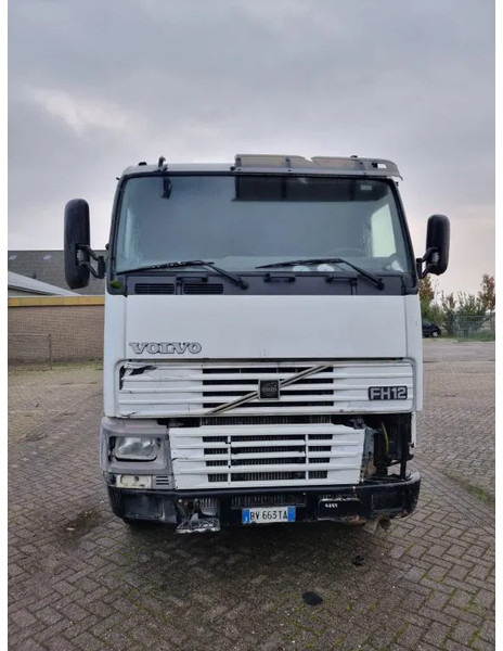 Volvo FH 12.420 6x4 - Manual Gear - STEEL/STEEL - Big Axles - PTO - شاحنة قلاب: صورة 3 Volvo FH 12.420 6x4 - Manual Gear - STEEL/STEEL - Big Axles - PTO - شاحنة قلاب: صورة 3