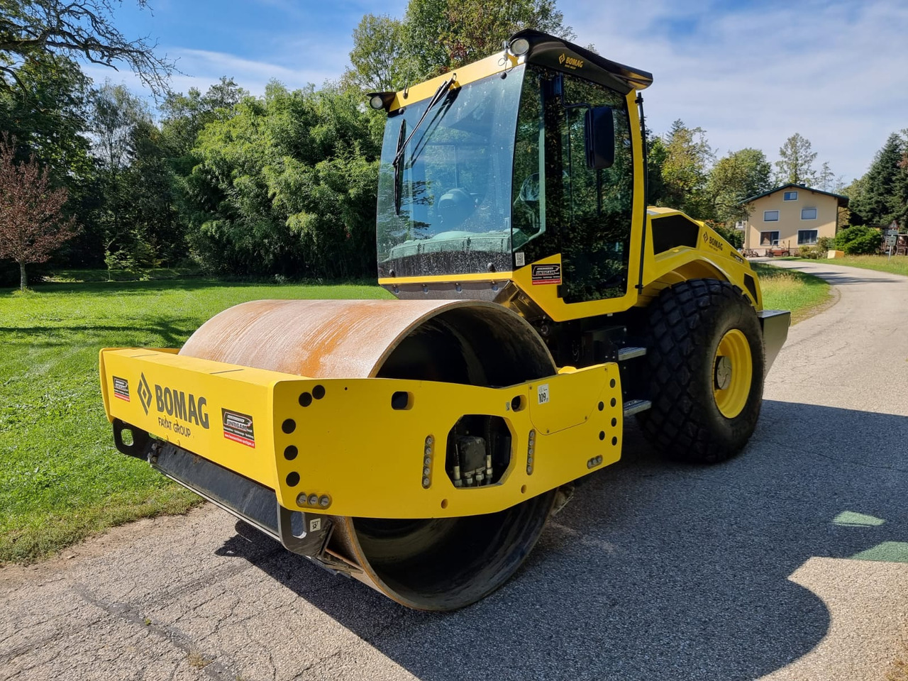 BOMAG BW 213 D-5 PL - مدحلة: صورة 4 BOMAG BW 213 D-5 PL - مدحلة: صورة 4