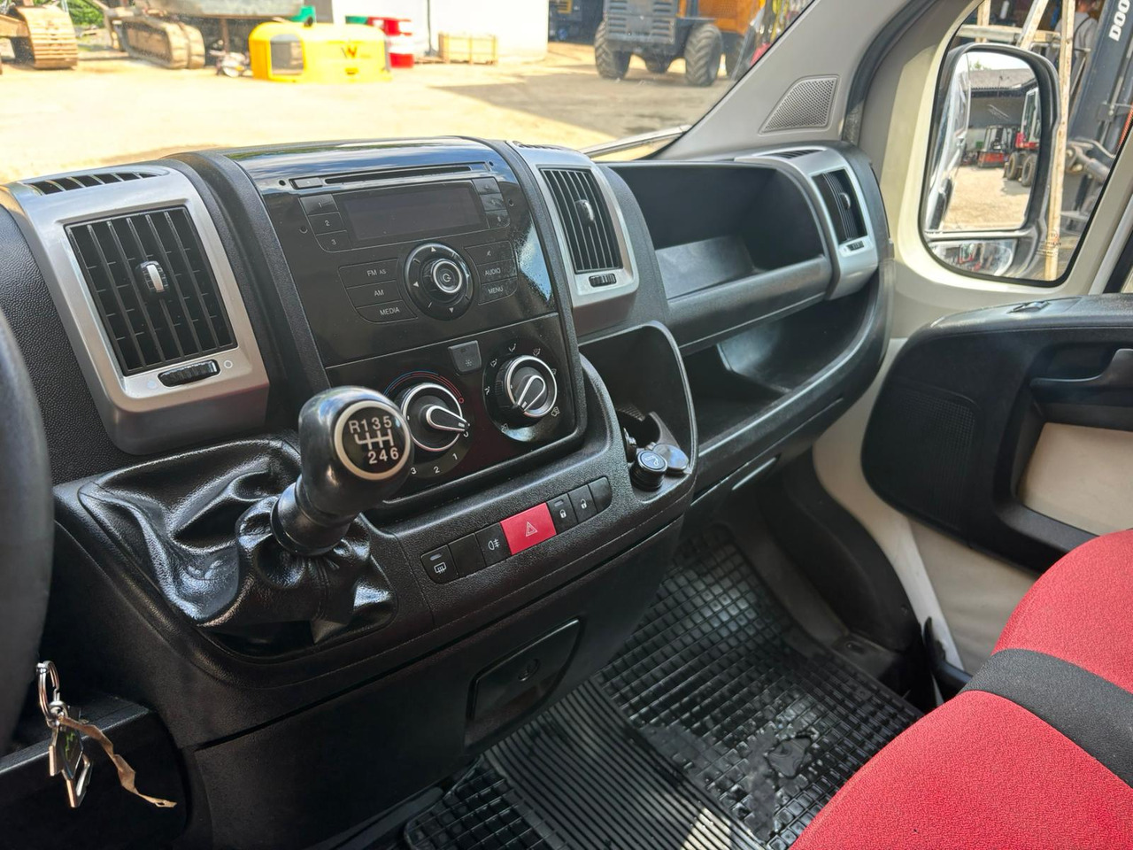 شاحنة بيع Fiat Ducato Maxi KW 35 L4H3 130 E5 - Motorschaden: صورة 11