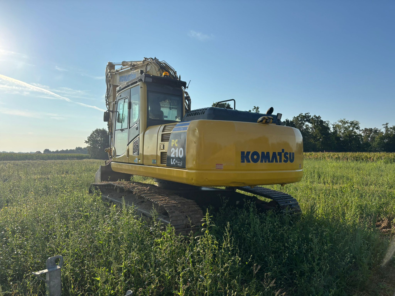 KOMATSU PC 210 LC-8 - حفار زاحف: صورة 5 KOMATSU PC 210 LC-8 - حفار زاحف: صورة 5