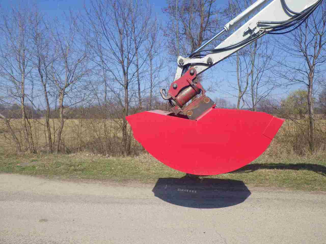 LSB 1000-02 screening bucket - بكت - حفار صغير: صورة 1 LSB 1000-02 screening bucket - بكت - حفار صغير: صورة 1