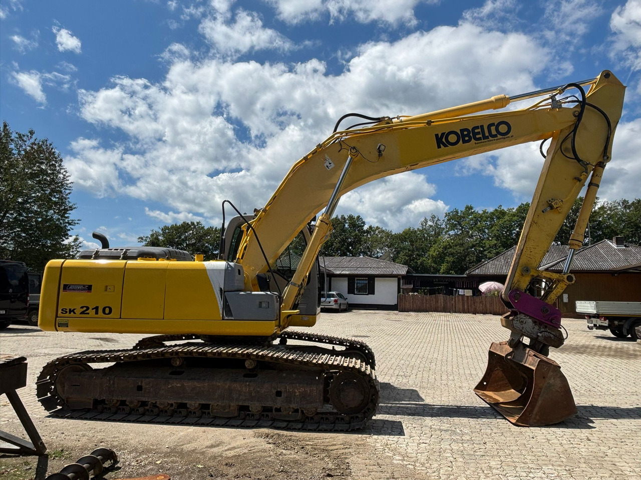 NEW HOLLAND Kobelco E 215 B - حفار زاحف: صورة 2 NEW HOLLAND Kobelco E 215 B - حفار زاحف: صورة 2