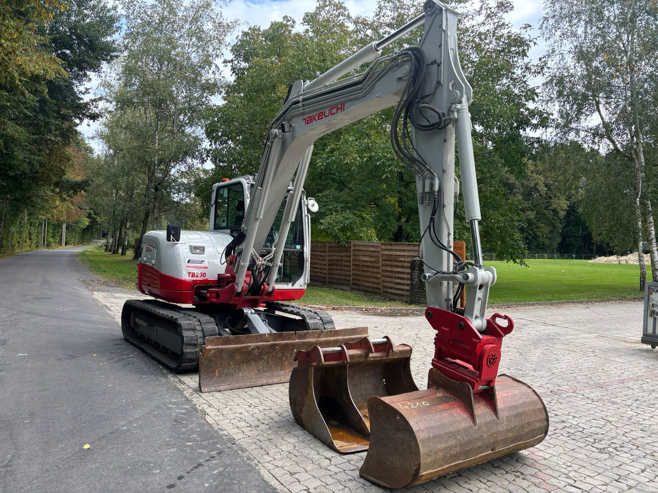 TAKEUCHI TB 290 - حفار صغير: صورة 4 TAKEUCHI TB 290 - حفار صغير: صورة 4