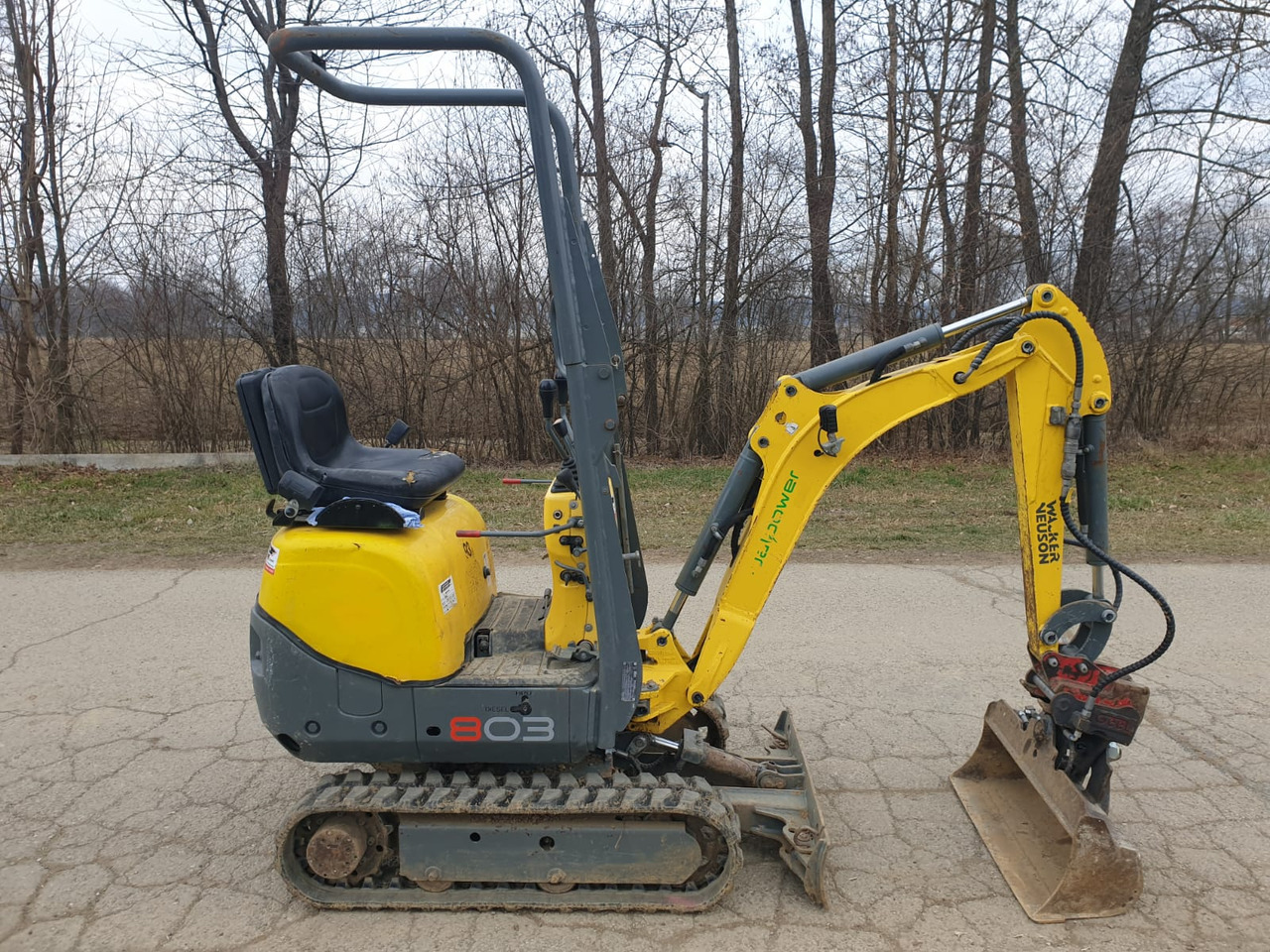 Wacker Neuson 803 - حفار صغير: صورة 2 Wacker Neuson 803 - حفار صغير: صورة 2