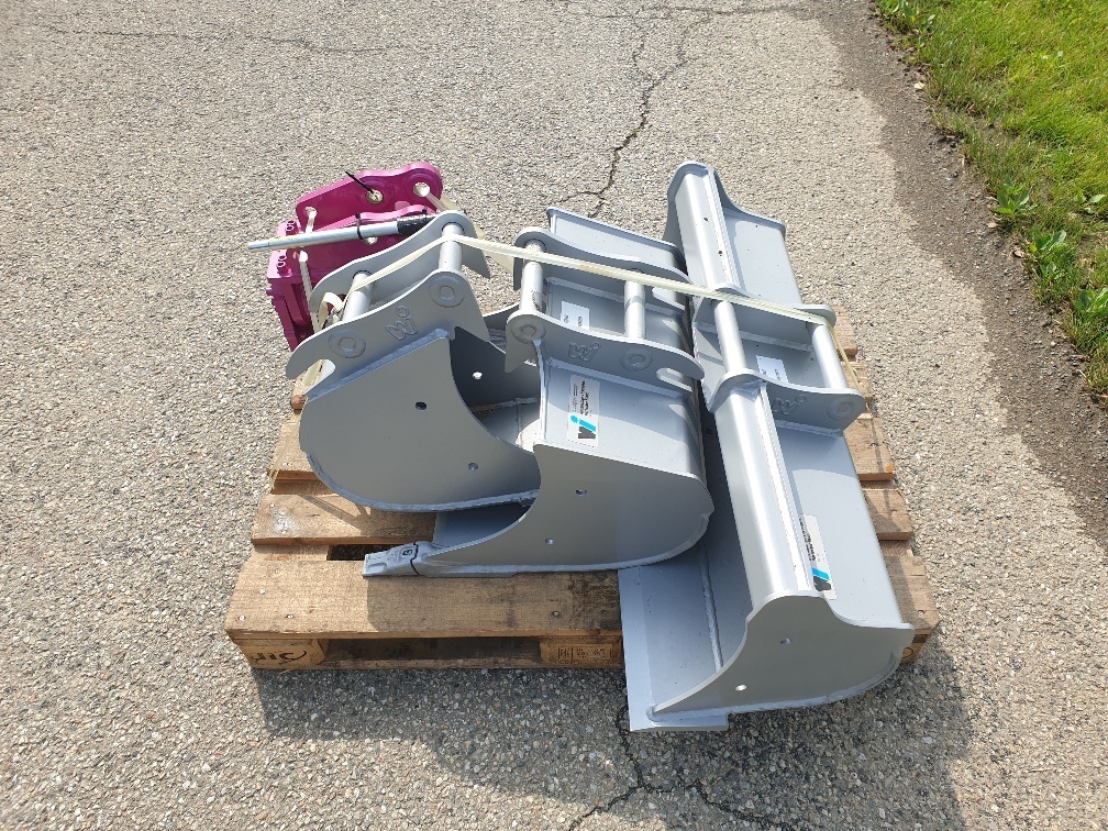 Winkelbauer Winkelbauer bucket package for 1.5t mini excavator - بكت حفار - حفار صغير: صورة 1 Winkelbauer Winkelbauer bucket package for 1.5t mini excavator - بكت حفار - حفار صغير: صورة 1