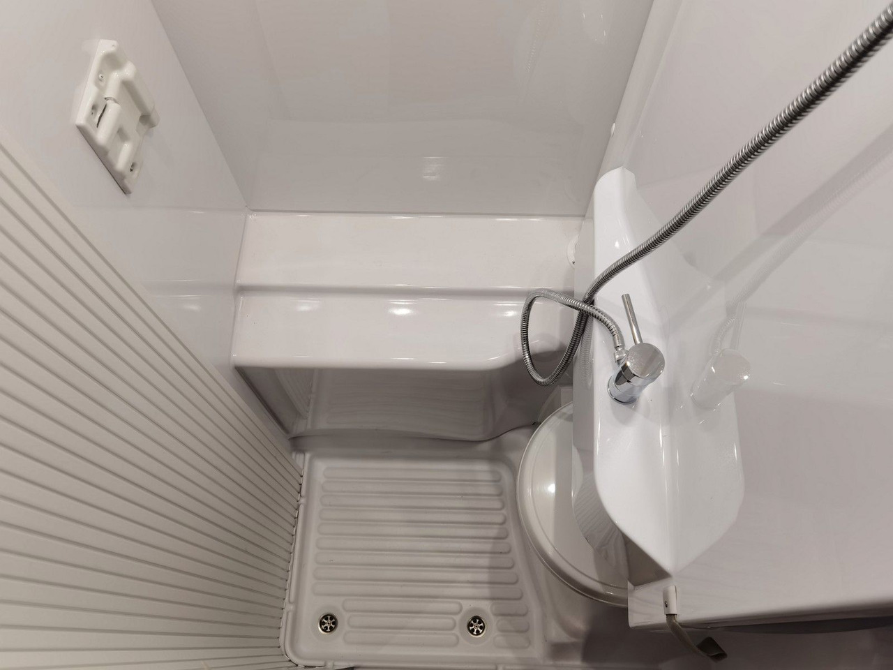 موتر هوم شبه متكامل Chausson S 697 SPORT LINE / - 2026 - / EINZELBETTEN: صورة 23 موتر هوم شبه متكامل Chausson S 697 SPORT LINE / - 2026 - / EINZELBETTEN: صورة 23