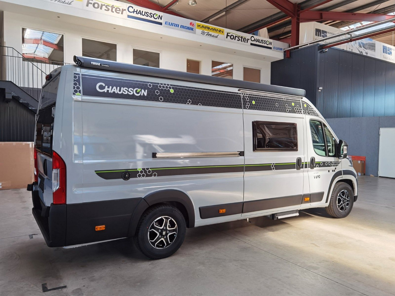 Chausson V690 SPORT LINE /-2025-/ 140PS-8G/ XXL - HUBBETT - كرفان فان: صورة 4 Chausson V690 SPORT LINE /-2025-/ 140PS-8G/ XXL - HUBBETT - كرفان فان: صورة 4