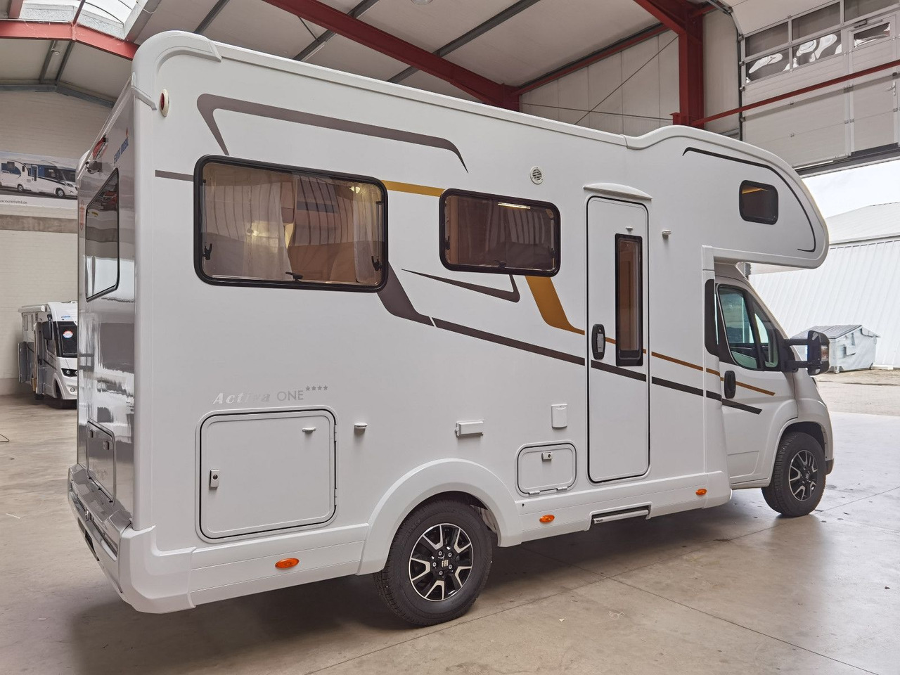 Eura Mobil ACTIVA ONE 650 HS / MOD. 2026 / TOP- AUSSTATTUNG - موتر هوم سقف عالي: صورة 4 Eura Mobil ACTIVA ONE 650 HS / MOD. 2026 / TOP- AUSSTATTUNG - موتر هوم سقف عالي: صورة 4