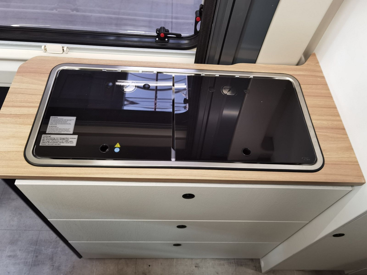 كرفان فان Karmann DAVIS 620 TRENDSTYLE / - 2026 -/ 140PS-AUTOMATIK: صورة 15 كرفان فان Karmann DAVIS 620 TRENDSTYLE / - 2026 -/ 140PS-AUTOMATIK: صورة 15