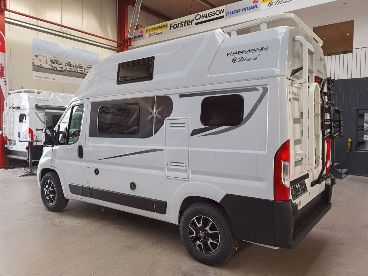 Karmann DEXTER 550 / 140PS / CONCEPT - PAKET & HUBBETT - كرفان فان: صورة 5 Karmann DEXTER 550 / 140PS / CONCEPT - PAKET & HUBBETT - كرفان فان: صورة 5