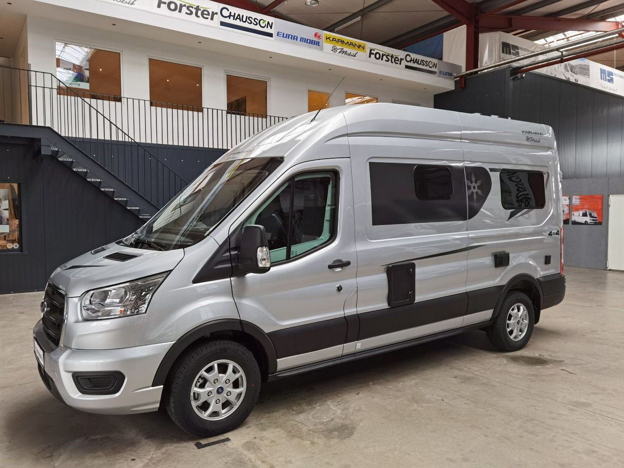 Karmann DEXTER 570 /170PS-4x4 /SOLAR/ AHK / EINZELBETTEN - كرفان فان: صورة 5 Karmann DEXTER 570 /170PS-4x4 /SOLAR/ AHK / EINZELBETTEN - كرفان فان: صورة 5
