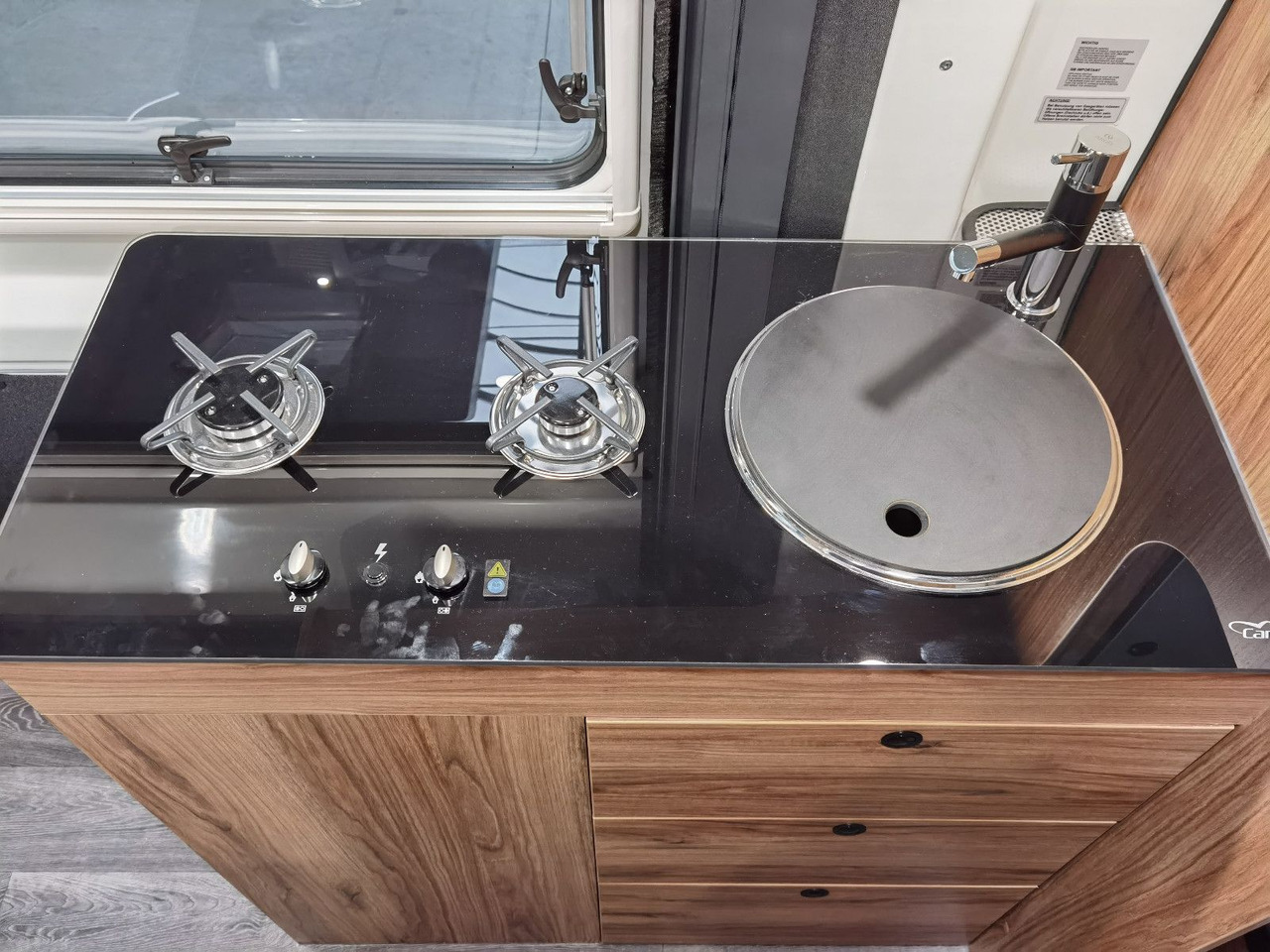 Karmann DEXTER 600 /MODELL 2026/ EINZELBETTEN  5.99M - كرفان فان: صورة 5 Karmann DEXTER 600 /MODELL 2026/ EINZELBETTEN  5.99M - كرفان فان: صورة 5