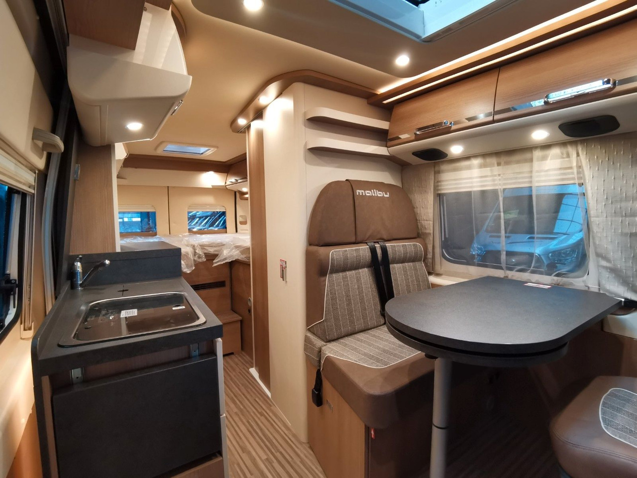 كرفان فان للبيع  Malibu VAN DIVERSITY GT- 640 LE K /NAVIGATION & KEYLESS Malibu VAN DIVERSITY GT- 640 LE K /NAVIGATION & KEYLESS: صورة 11