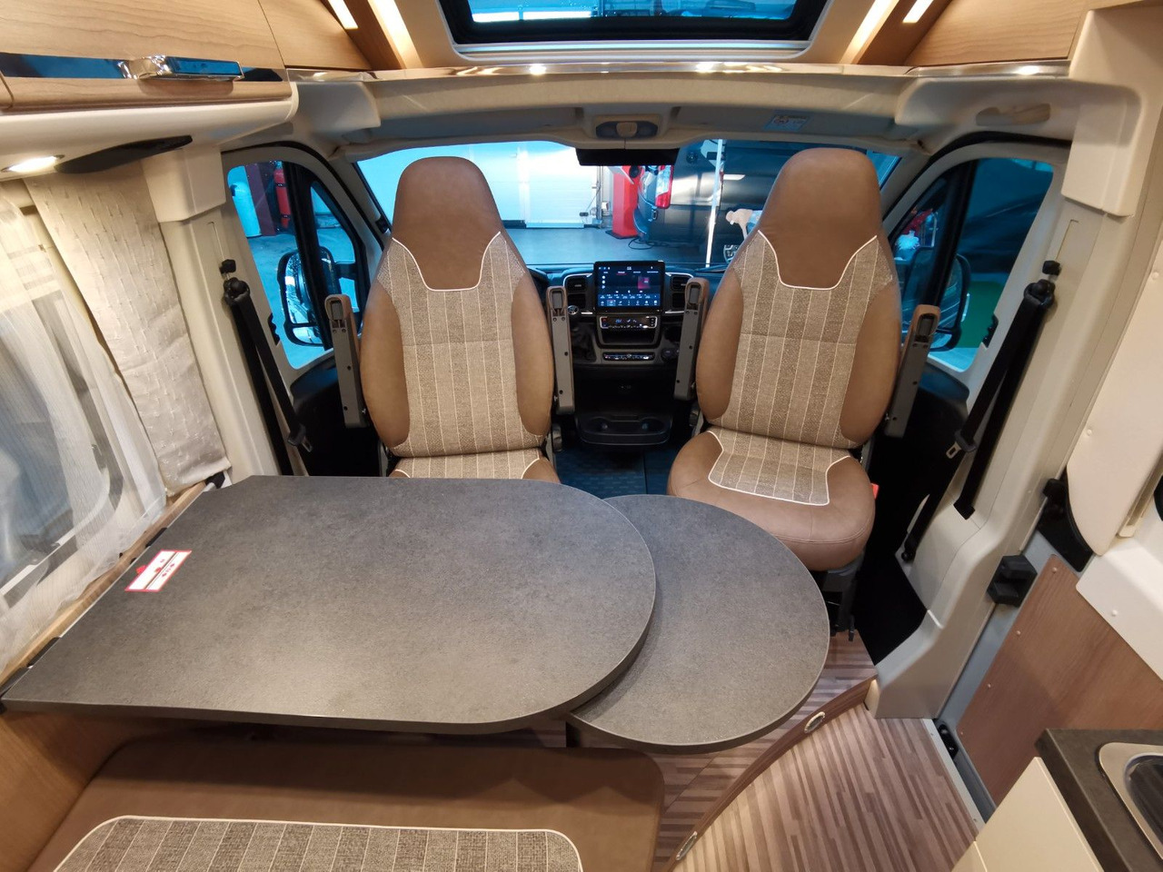 كرفان فان للبيع  Malibu VAN DIVERSITY GT- 640 LE K /NAVIGATION & KEYLESS Malibu VAN DIVERSITY GT- 640 LE K /NAVIGATION & KEYLESS: صورة 12