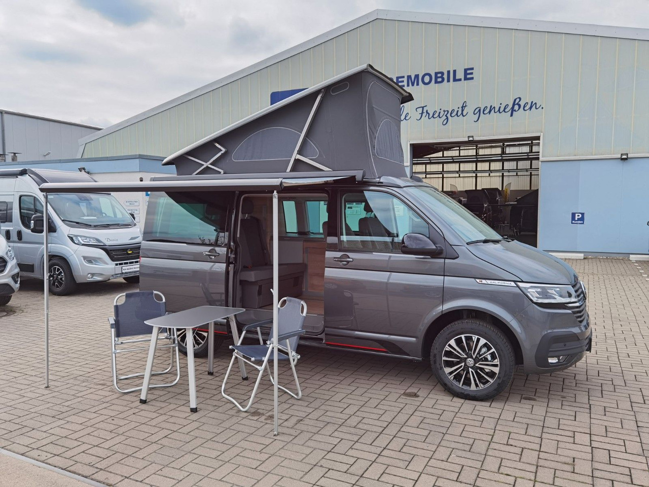 تأجير  Volkswagen T6.1 CALIFORNIA OCEAN EDITION / DSG / ACC / NAVI Volkswagen T6.1 CALIFORNIA OCEAN EDITION / DSG / ACC / NAVI: صورة 8